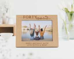 40Th Birthday Gift - Forty & Fabulous Personalised Engraved Wood Frame For 7x5 Or 6x4 Photo - thumbnail 1