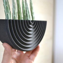 "Mid Century Modern ""Ridged Black" - thumbnail 3