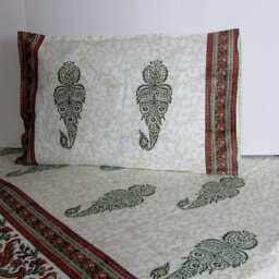 Hand Block Printed Cotton Full/Double Bedcover With Pillow Covers - Set Of 3