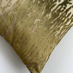 Green Velvet Cushion Cover, Handmade Jacquard Ikat Cushion, Decorative Pillow 17''x17''/44x44 cm - thumbnail 2