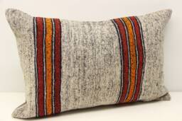 Vintage Turkish Kilim Pillow Cover, Wool Lumbar Cushion - 16x24 Inch