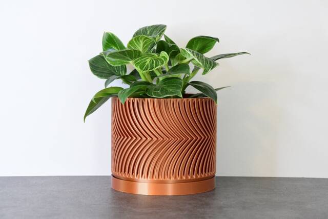 "Parisian Planter With Drainage & Saucer in Copper, Modern & Unique 3D-Printed Plant Pot, Small To Large Sizes 4"" 5"" 6"" 7"" 8" - image 1