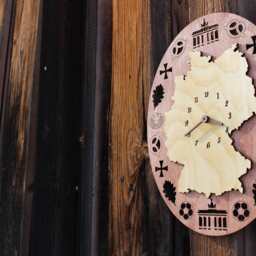 Germany Map Wooden Clock - Rustic German Wall Decor 15.7 - thumbnail 4