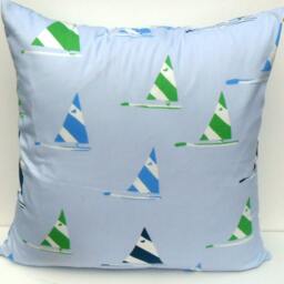Sailboat in Turquoise Or Sky - thumbnail 2