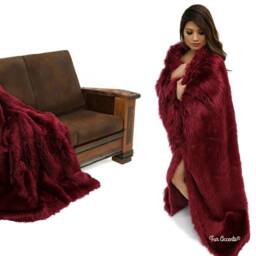 Plush Burgundy Faux Fur Throw Blanket - Shag Luxury, Minky Lining - thumbnail 2