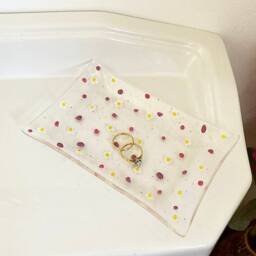 Handmade Pink Daisy Design Glass Soap Dish - thumbnail 4