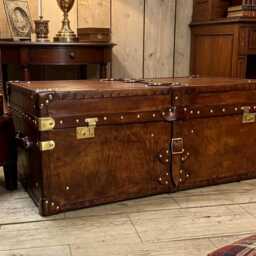 Leather Trunk Coffee Table Large Wooden Storage Chest, Artisan Furniture Accent Piece - thumbnail 2