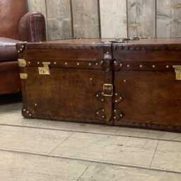 Leather Trunk Coffee Table Large Wooden Storage Chest, Artisan Furniture Accent Piece - thumbnail 3