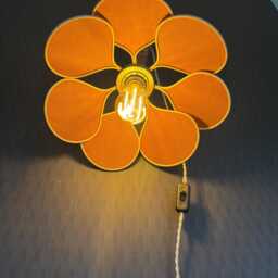 7-Petal Linen & Rattan Flower Lamp - Chandelier Wall Light Handcrafted - thumbnail 4