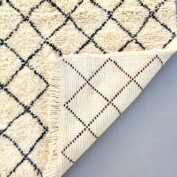 Beni Ourain Rug, Moroccan Berber Mid Century Modern Handmade Scandinavian Style Rug - thumbnail 4