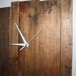 Rustic Wooden Clock, Recycled Pallet Wooden Wall Clock, Reclaimed Wood Clock - thumbnail 4