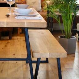 Elegant Handmade Solid Oak Dining Table - thumbnail 2