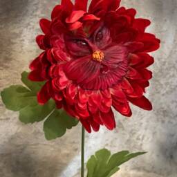 Alice in Wonderland - NonTalking Flowers Red Mum - thumbnail 2