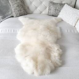 Thick Ivory Sheepskin Rug, Natural Lambskin Pelt, Chair Throw - thumbnail 2