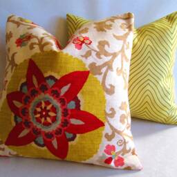 "Braemore Silsila Fabric Decorative Throw Pillow Cover in Red, Citron, Brown On White 18""x18" - thumbnail 2