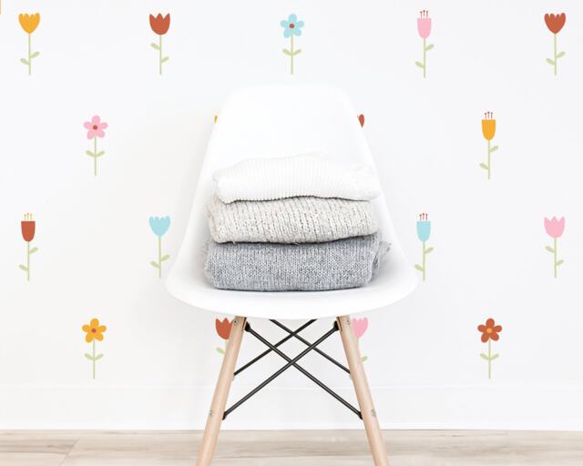 Flower Wall Decals - Daisy Stickers, Floral Nursery Decor, Kids Room Art, Removable Decor - image 1