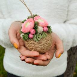 Christmas Ornaments Tree Toy Pink Ball, Presents Family Gift Ornament, Crochet Handmade - thumbnail 3