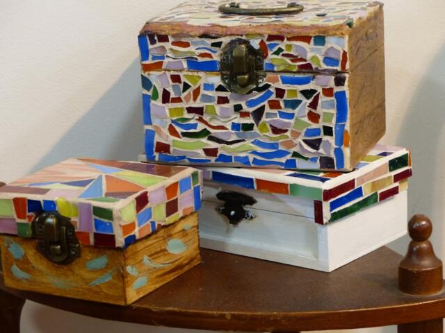 Trencadis Wood & Glass Jewelry Box Set - image 1