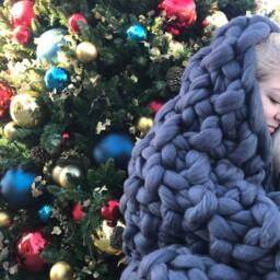 Super Chunky Knit Blanket, Throw, Christmas Throw Knits, Arm Knitted Merino Wool Throw - thumbnail 2