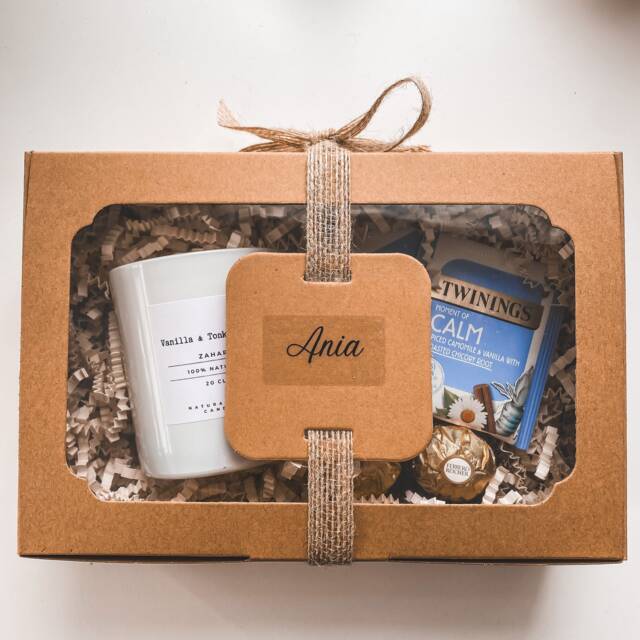 Personalised Candle Gift Set With Tea Bags & Chocolates - Various Scents Natural