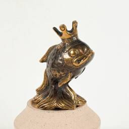 Bronze Crown Fish Figurine, 4 - thumbnail 3