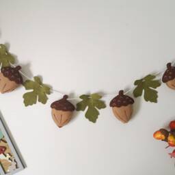 Felt Acorn Garland With Gold Leaves, Woodland Bunting, Theme Bedroom Decor, Autumn For Mantel - thumbnail 2