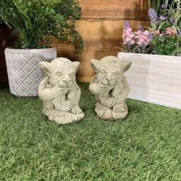 Stone Garden Small Pair Of Gargoyle Gremlin Pillar Cap Statue Ornaments - thumbnail 2