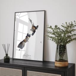 New Zealand Map Black & Gold Wall Art Print [Ev] - thumbnail 1