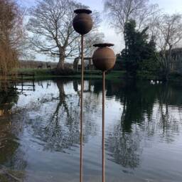 Set Of 3 Rusty 1.5 Metre Metal Tall Poppy Seed Head Stakes - thumbnail 2