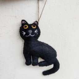 Felt Stitched Cat Christmas Ornament, Gift For Lovers, Needle Felted, Fair Trade - thumbnail 4