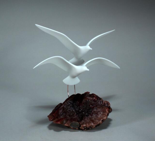 Seagull Duo Sculpture By John Perry 9In Wing-Span On Burlwood Base. Signed - image 1