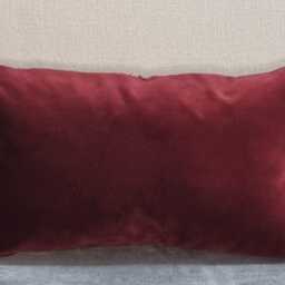 Designers Guild Manipur Garnet Fabric Cushion Cover 30x50 cm - thumbnail 3