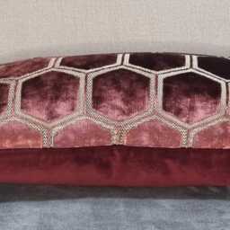 Designers Guild Manipur Garnet Fabric Cushion Cover 30x50 cm - thumbnail 2