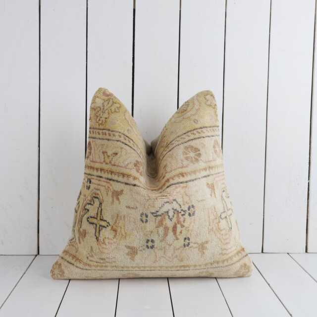 Vintage Turkish Kilim Pillow Cover, Bohemian Decor - 16x16 - image 1
