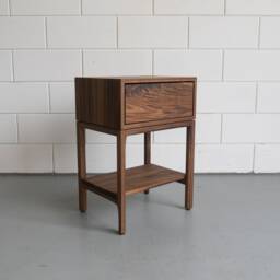 Walnut Bedside Table Otto - thumbnail 3