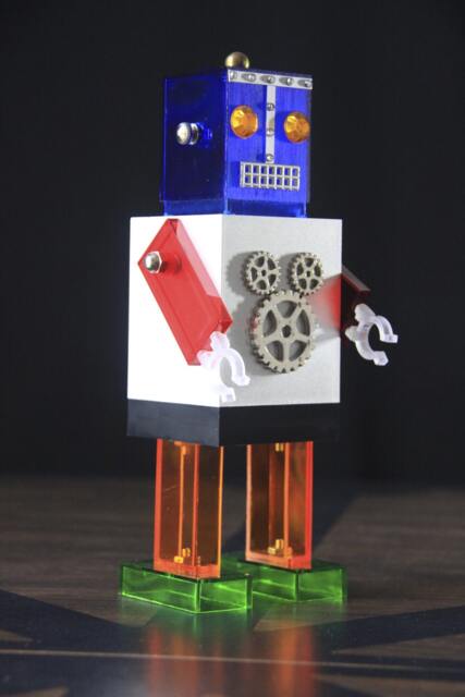 Gear Robot #19 - image 1