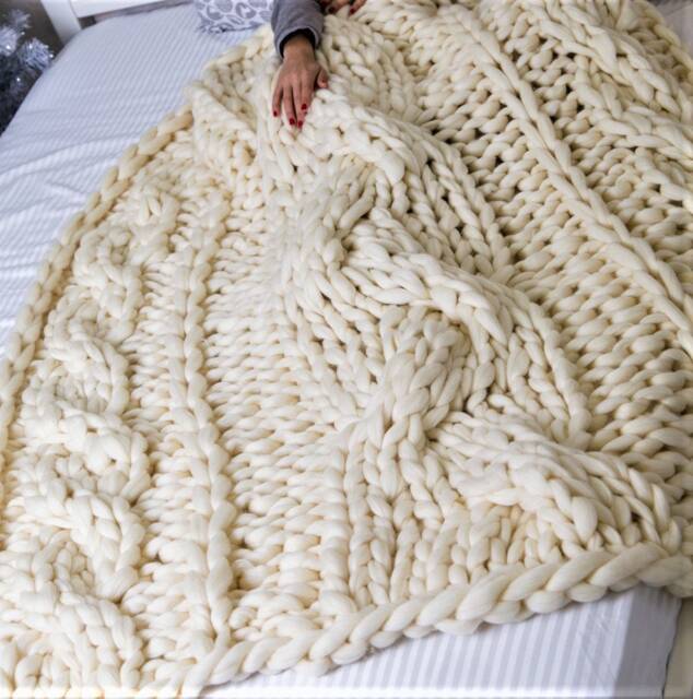 Chunky Knit Blanket, Knitted Blanket, Wool Knitted Blanket Throw, Yarn - image 1