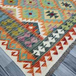 Kilim Rug Classic, Handmade Artisan Afghan Turkish, Scandinavian, Navajo, Bohemian Flatweave, Natural Wool 203x146 cm - thumbnail 3