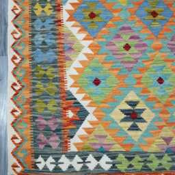 Kilim Rug Classic, Handmade Artisan Afghan Turkish, Scandinavian, Navajo, Bohemian Flatweave, Natural Wool 203x146 cm - thumbnail 2