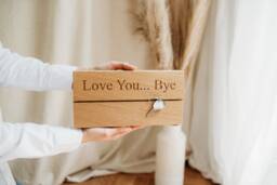 Solid Oak Key Rack Personalised Holder - thumbnail 1