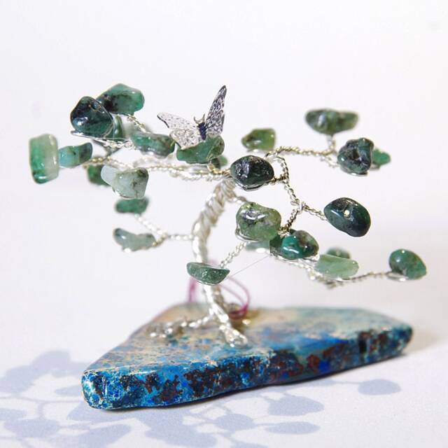 Semi Precious Gem Tree With Butterfly/Dragonfly Gift Home Decor