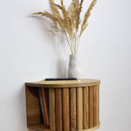 Solid Oak Floating Nightstand - Scandinavian Minimalist Bedside Table, Hidden Shelf - thumbnail 4