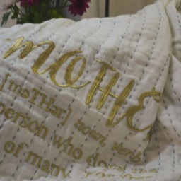 Linen Blanket, Personalized Throw Custom Quilt, Gift For Mother, Lap Mum, Grandma - thumbnail 3