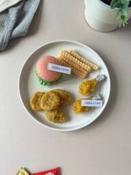 Candle Hamburger, Chicken Nuggets, Fries, Fried Candles Or Wax Melts- Novelty Food Lookalike Gift - Funny Joke Unique Chips - thumbnail 1
