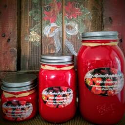 Wild Strawberry Soy Candle Maine Farmhouse Scent - thumbnail 3
