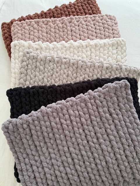 Chunky Chenille Hand Knit Bath Mat - image 1