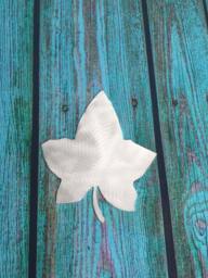 Ivy Leaf, Wall Hanging Or Yard Stake, Handcrafted, Metal, Indoor Outdoor - thumbnail 1