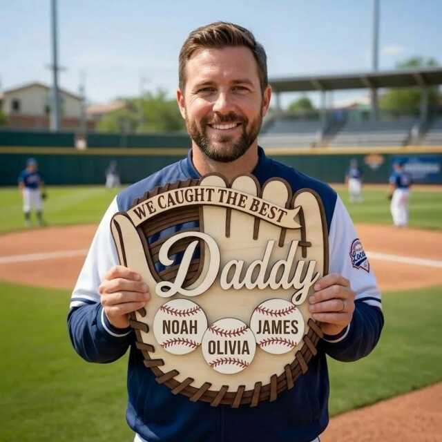 Personalized We Caught The Best Daddy Baseball Glove Sign, Custom Kids Names Gift, Father's Day Wooden Keepsake Decor, Sport Dad Wall Art - image 1