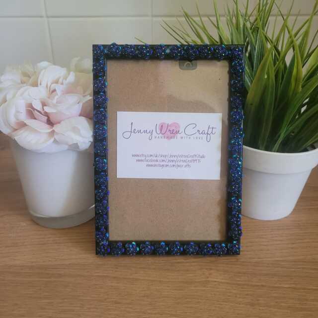 Iridescent Black Gothic Style Resin Flower Flatbacks Photo Frame 4 X 6 Inches - image 1