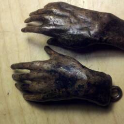 Small Bronze Hands With Bronze Screw Eyes, 2 - thumbnail 3
